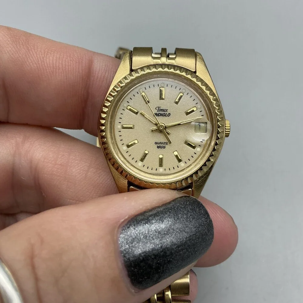 Timex Indiglo Womens Watch 25mm Glitter Dial Gold Tone Date New Battery 6.25